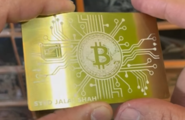 Premium Bitcoin Metal Card – 24K Gold Surface